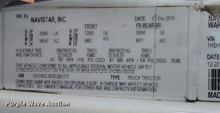 image for item JL9432 2011 International TranStar 8600  semi truck