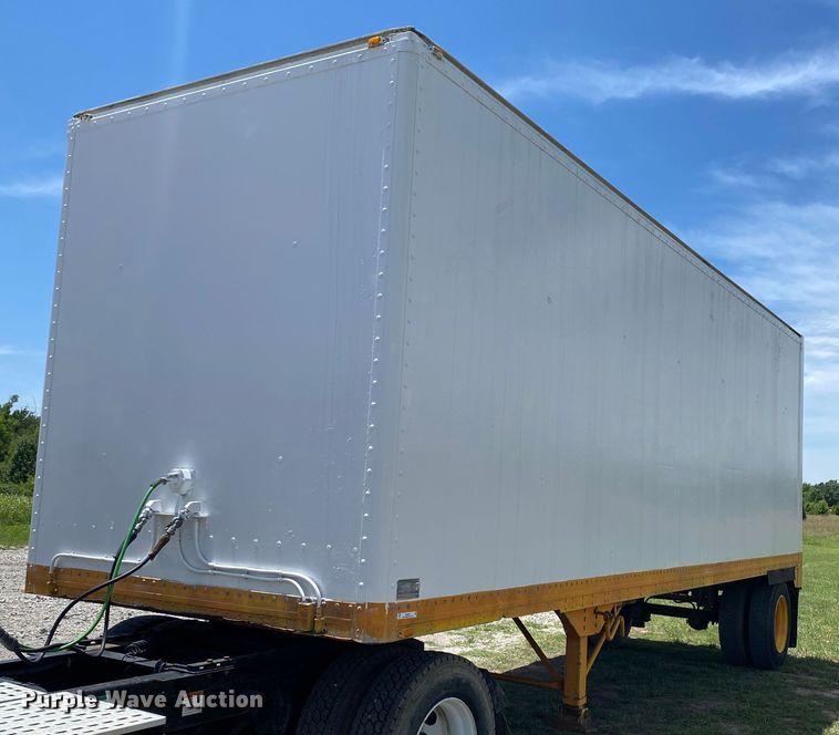 image for item JU9251 1989 Alloy Trailers FRPS-28  dry van trailer