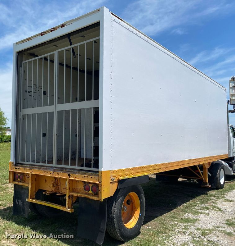 image for item JU9251 1989 Alloy Trailers FRPS-28  dry van trailer