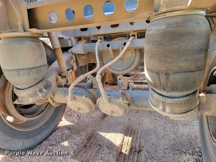 image for item KA9315 2003 Trail King TK60SSD-484  side dump trailer