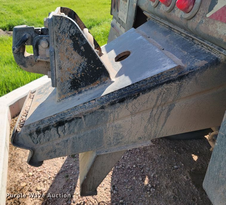 image for item KA9315 2003 Trail King TK60SSD-484  side dump trailer