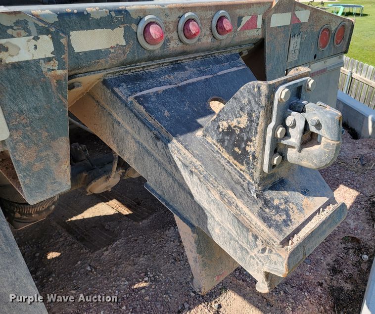 image for item KA9315 2003 Trail King TK60SSD-484  side dump trailer