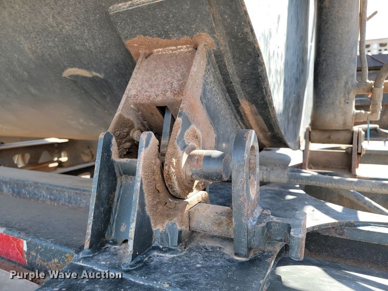 image for item KA9315 2003 Trail King TK60SSD-484  side dump trailer