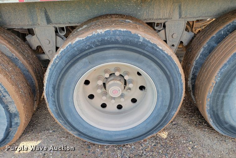 image for item KA9315 2003 Trail King TK60SSD-484  side dump trailer