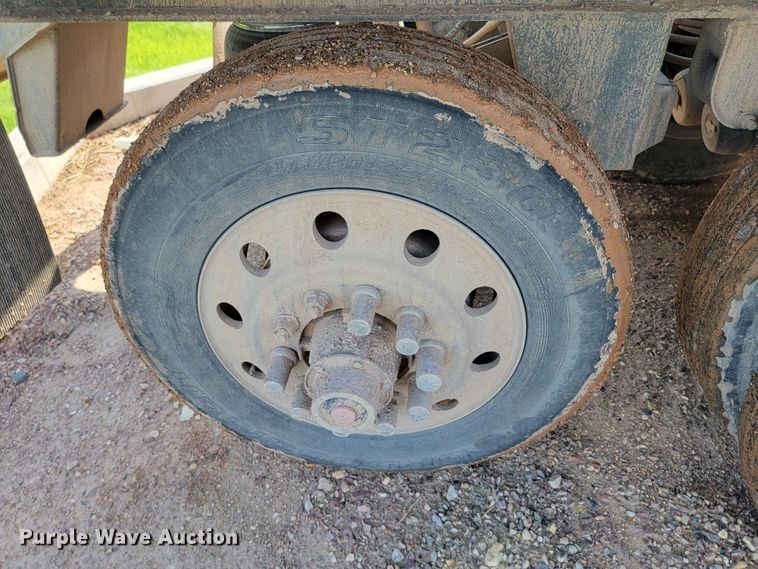 image for item KA9315 2003 Trail King TK60SSD-484  side dump trailer