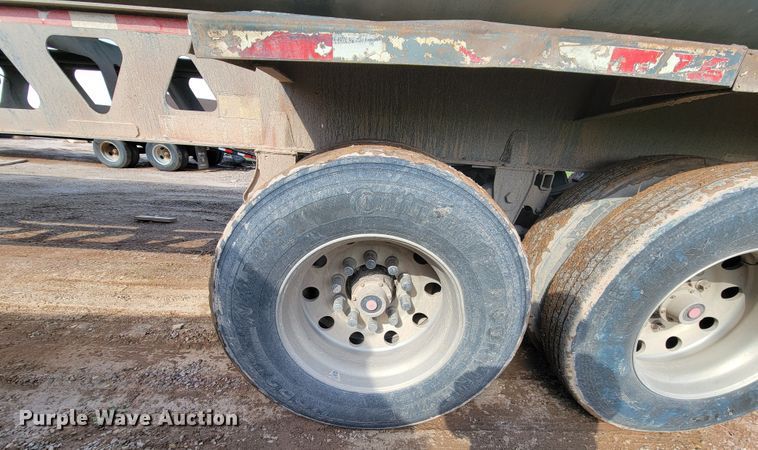 image for item KA9315 2003 Trail King TK60SSD-484  side dump trailer
