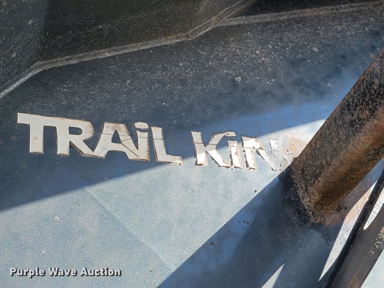 image for item KA9315 2003 Trail King TK60SSD-484  side dump trailer