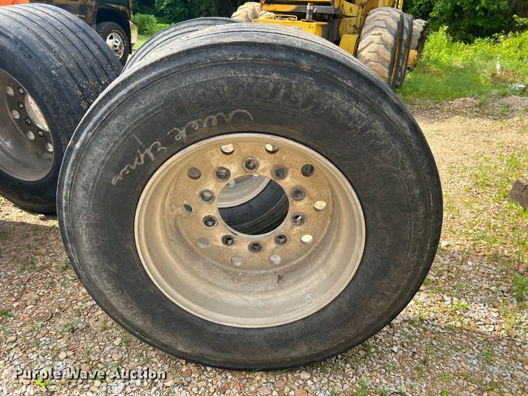 image for item KC9909 (4) Michelin 445/50R22.5 tires and wheels