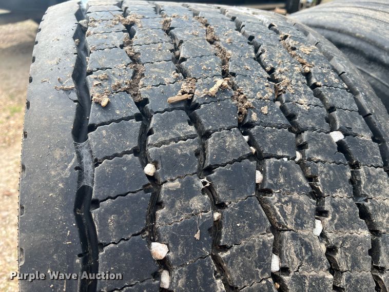 image for item KC9909 (4) Michelin 445/50R22.5 tires and wheels