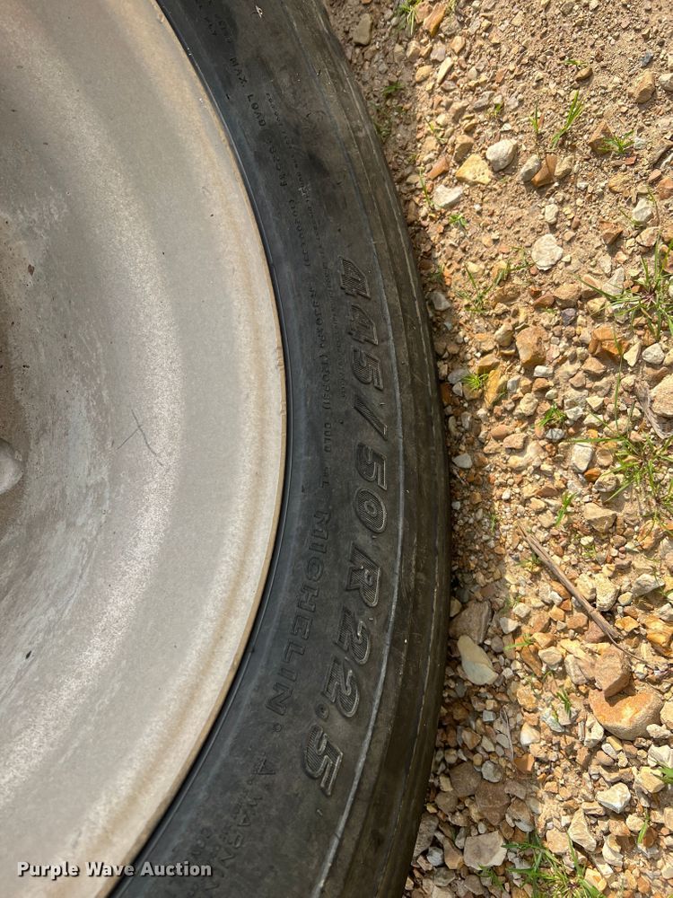 image for item KC9909 (4) Michelin 445/50R22.5 tires and wheels