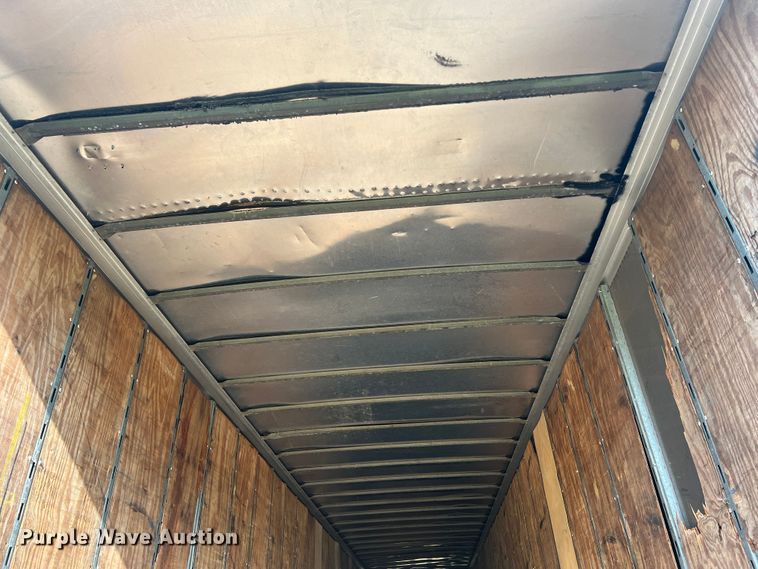 image for item KC9911 2000 Wabash  dry van trailer