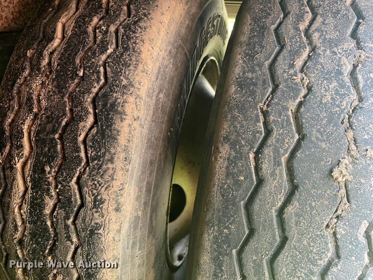 image for item KC9911 2000 Wabash  dry van trailer