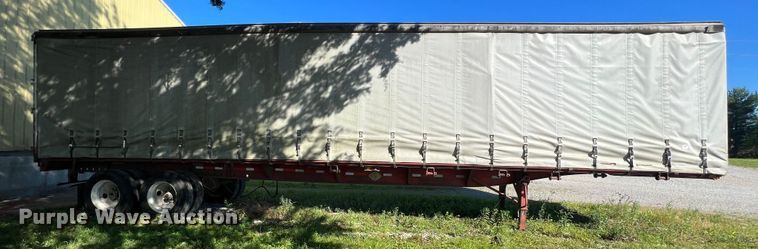 image for item KC9923 1983 Utility Trailers FS2CHE  side curtain trailer
