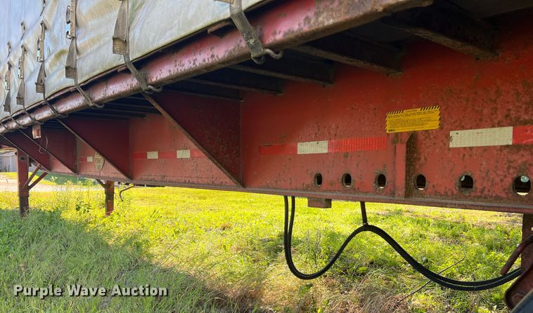 image for item KC9923 1983 Utility Trailers FS2CHE  side curtain trailer