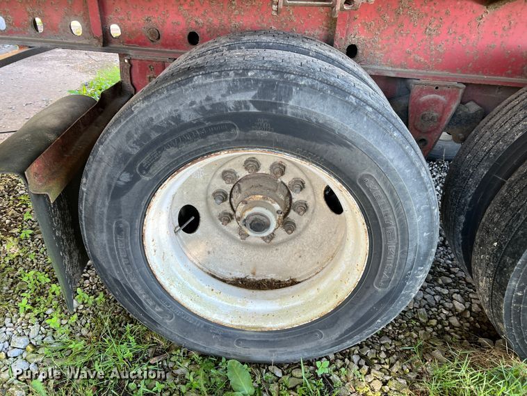 image for item KC9923 1983 Utility Trailers FS2CHE  side curtain trailer