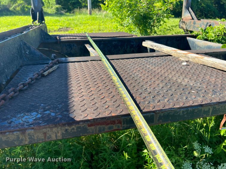 image for item KC9924 1982  Log trailer