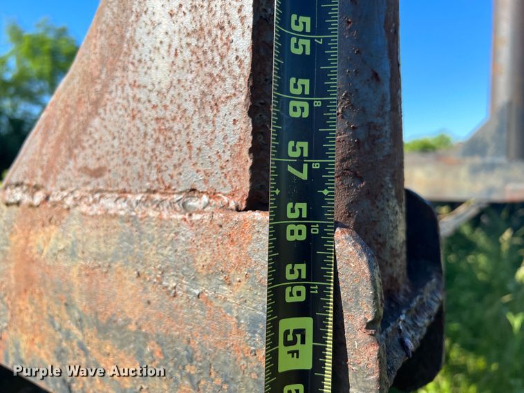 image for item KC9924 1982  Log trailer