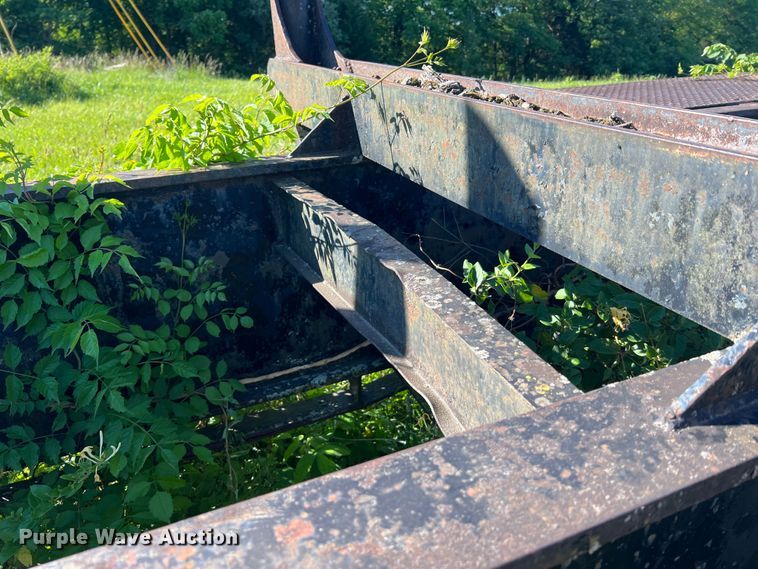 image for item KC9924 1982  Log trailer