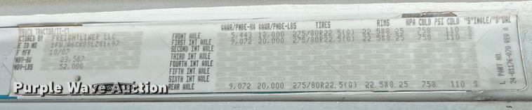 image for item KG9825 2008 Freightliner Columbia 120  semi truck