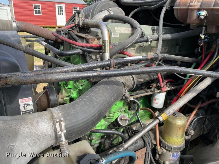 image for item KJ9906 2006 Freightliner Century Class ST120  semi truck