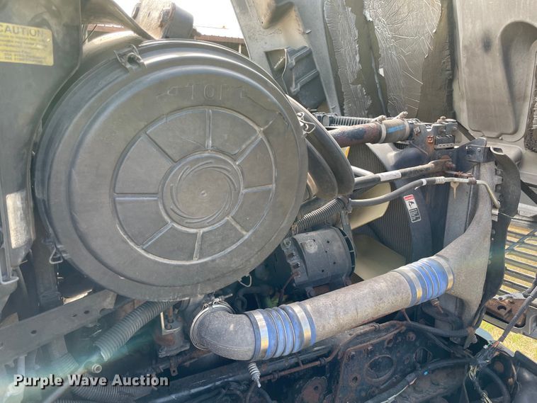 image for item KJ9906 2006 Freightliner Century Class ST120  semi truck