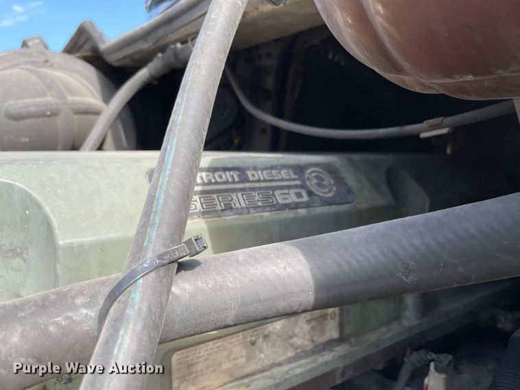 image for item KJ9906 2006 Freightliner Century Class ST120  semi truck