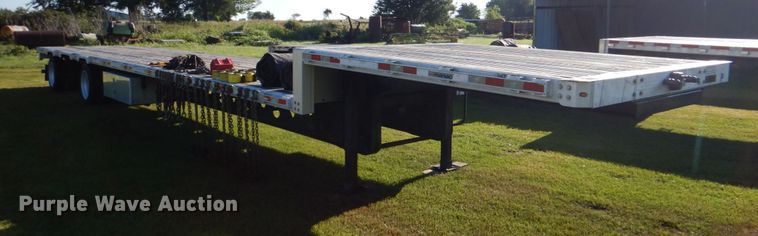 image for item KJ9907 2016 Manac 13253C0B1  drop deck trailer