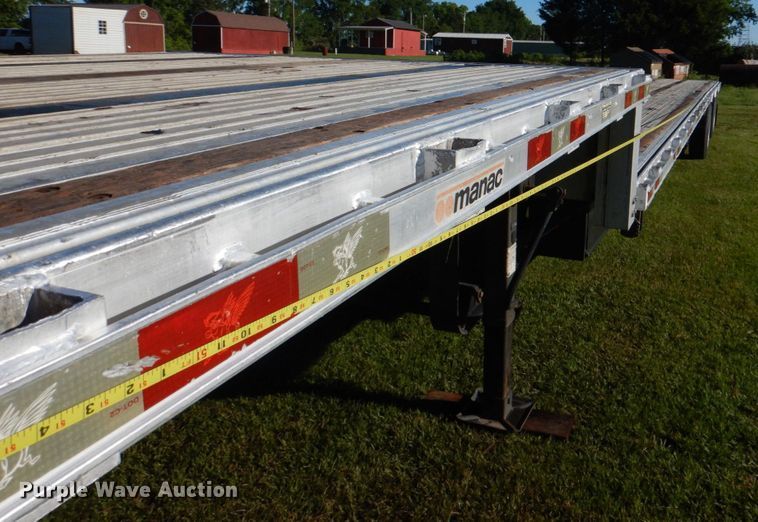 image for item KJ9907 2016 Manac 13253C0B1  drop deck trailer