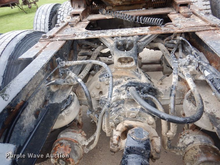 image for item KR9288 2006 Kenworth T600  semi truck