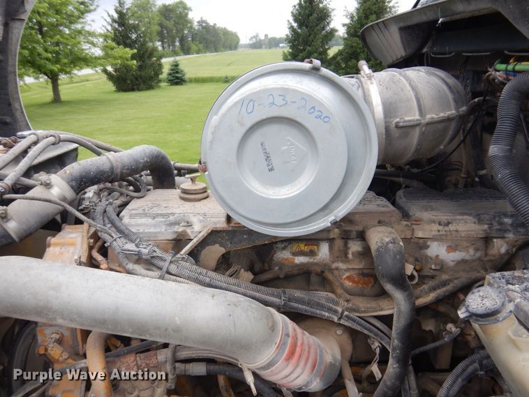 image for item KR9288 2006 Kenworth T600  semi truck