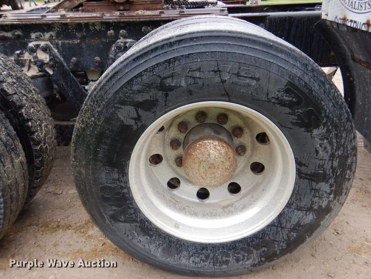 image for item KR9288 2006 Kenworth T600  semi truck