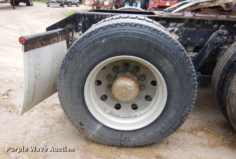 image for item KR9288 2006 Kenworth T600  semi truck