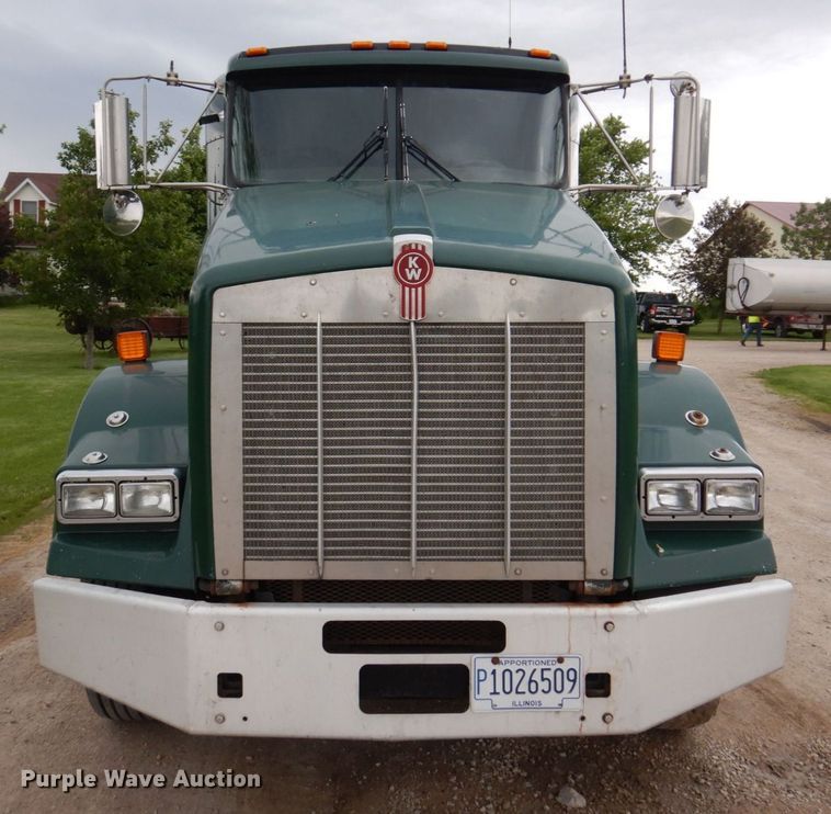 image for item KR9289 2007 Kenworth T800  semi truck