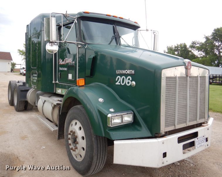 image for item KR9289 2007 Kenworth T800  semi truck