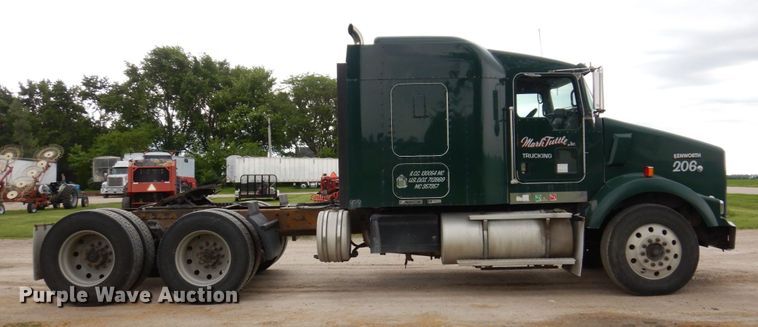 image for item KR9289 2007 Kenworth T800  semi truck