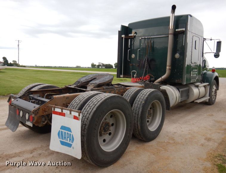 image for item KR9289 2007 Kenworth T800  semi truck