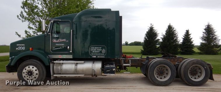 image for item KR9289 2007 Kenworth T800  semi truck