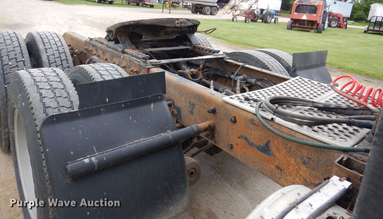 image for item KR9289 2007 Kenworth T800  semi truck