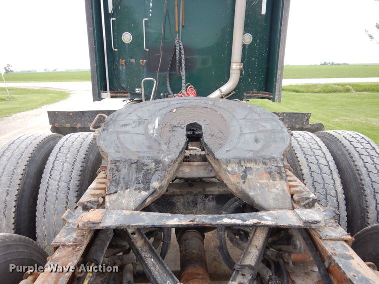 image for item KR9289 2007 Kenworth T800  semi truck