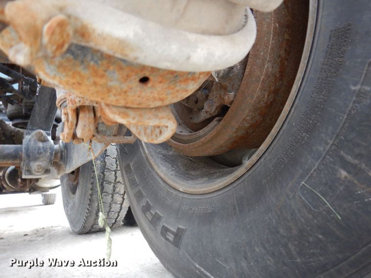 image for item KR9289 2007 Kenworth T800  semi truck