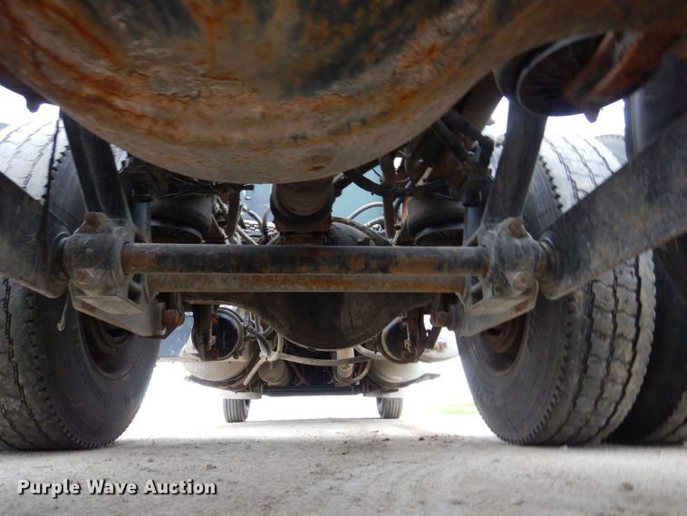 image for item KR9289 2007 Kenworth T800  semi truck