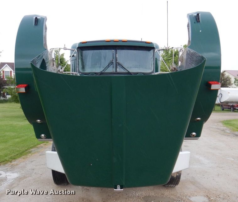 image for item KR9289 2007 Kenworth T800  semi truck