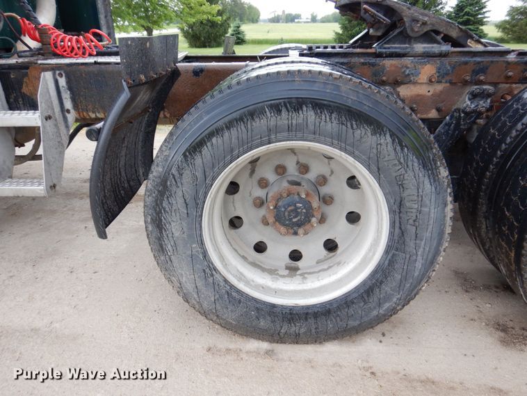 image for item KR9289 2007 Kenworth T800  semi truck