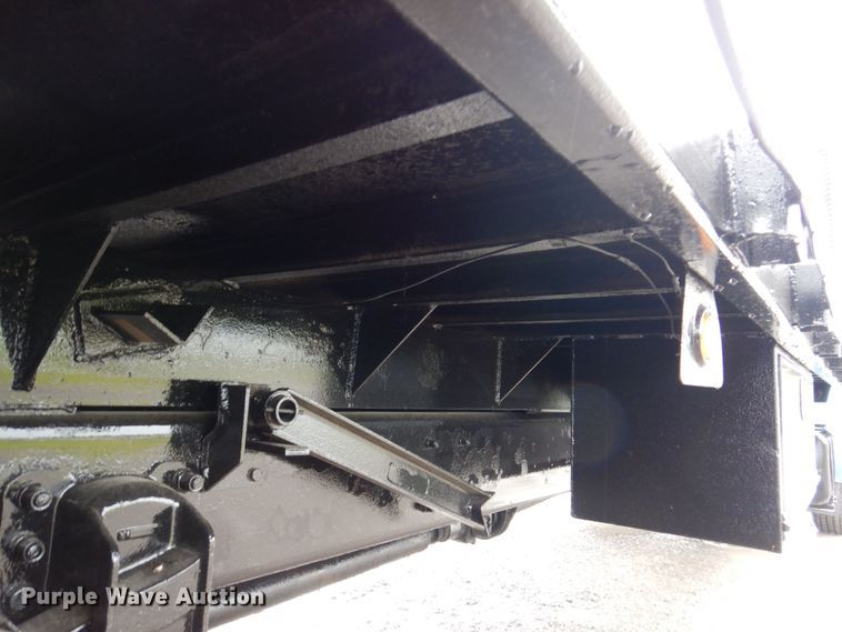 image for item KR9293 2000 Kenworth T300  dump flatbed truck