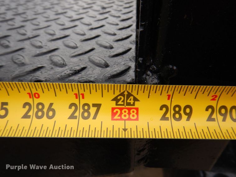 image for item KR9293 2000 Kenworth T300  dump flatbed truck