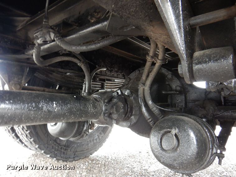 image for item KR9293 2000 Kenworth T300  dump flatbed truck