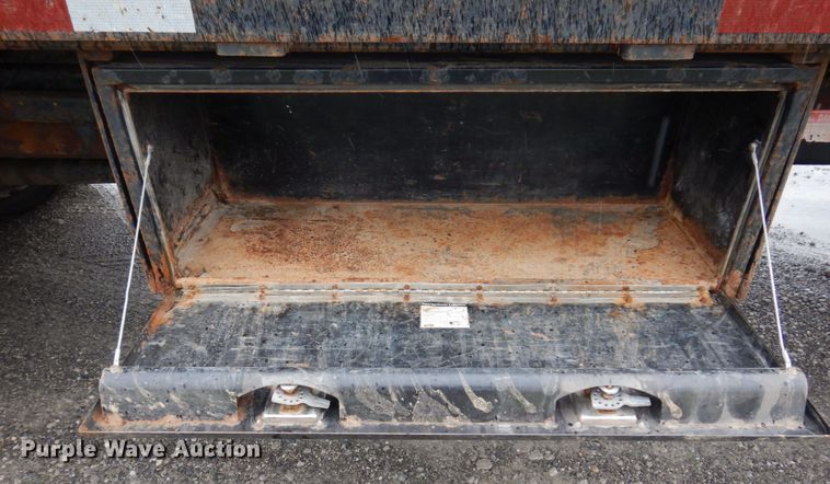 image for item KR9294 2000 Kenworth T300  dump flatbed truck