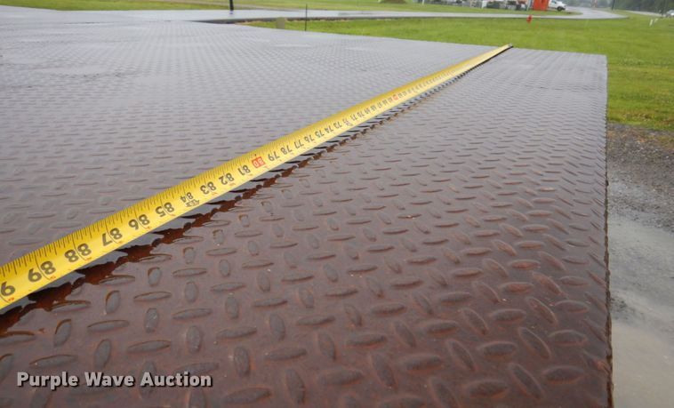 image for item KR9294 2000 Kenworth T300  dump flatbed truck