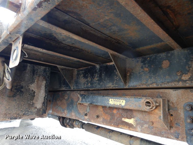 image for item KR9294 2000 Kenworth T300  dump flatbed truck