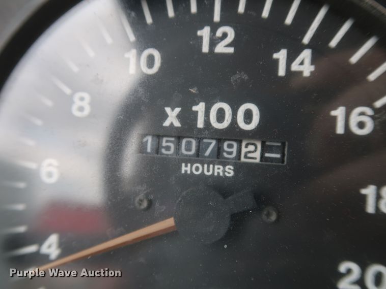 image for item KR9798 1993 Mack CH613  roll-off container truck